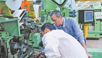 單對單、手把手 廣東中煙韶關(guān)卷煙廠卷包車間技師培養(yǎng)的匠心傳承